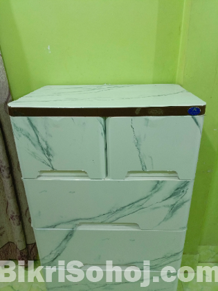 Plastic Wardrobe (প্লাস্টিকের ওয়ারড্রোব)